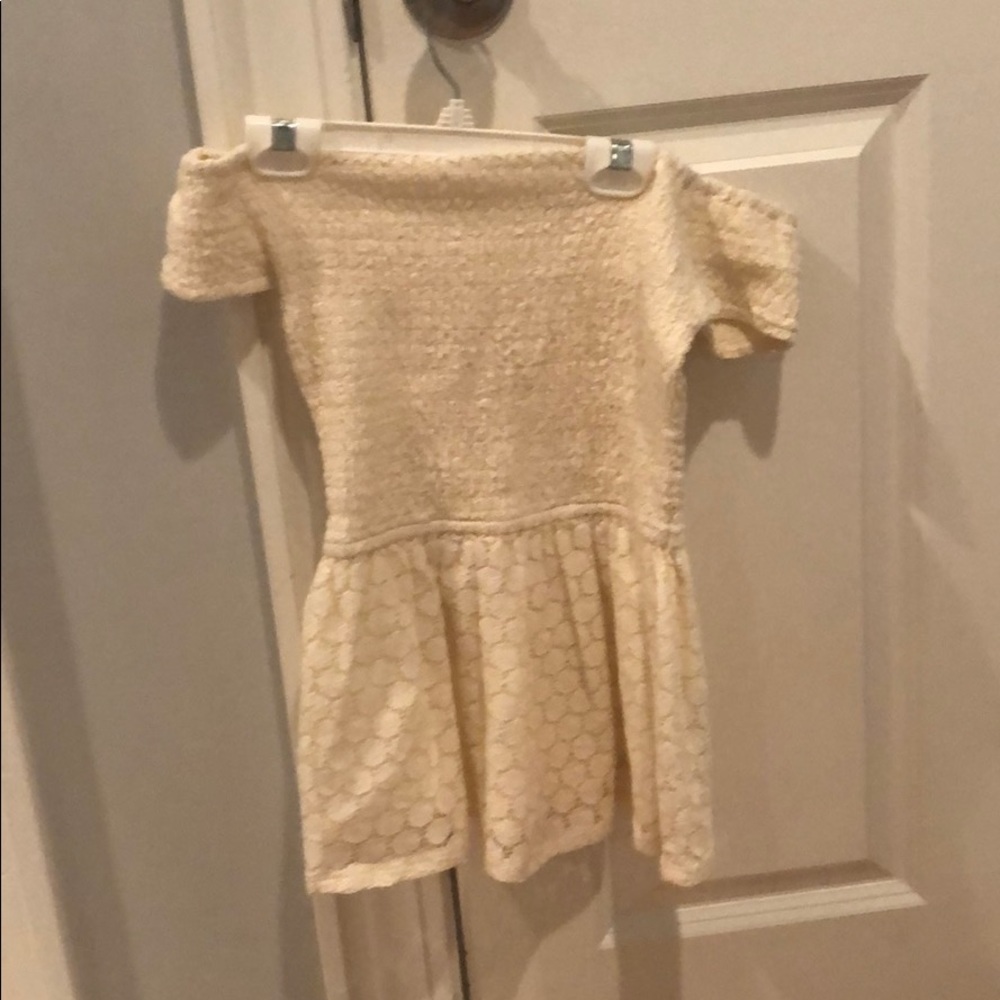 Off the shoulder cream top!!!!